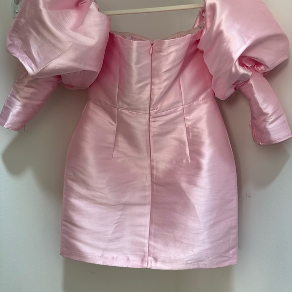 ASOS EDITION satin puff-sleeved off-the-shoulder mini dress in pink - Picture 4 of 6